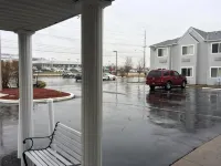 Baymont by Wyndham Henrietta - Rochester - parking
