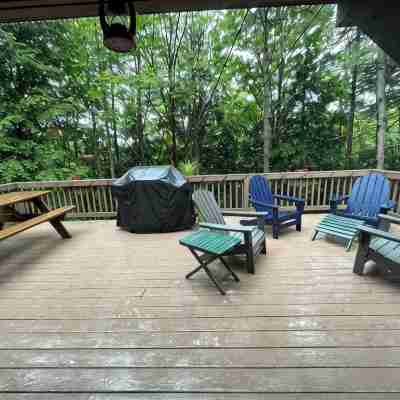 Modern, 2 King, 4 Bdrm Private Luxury Log Cabin, 5 Star, Family Friendly Hotel Exterior