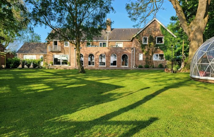 Three Farthings Bed & Breakfast, a quiet and peaceful countryside location.