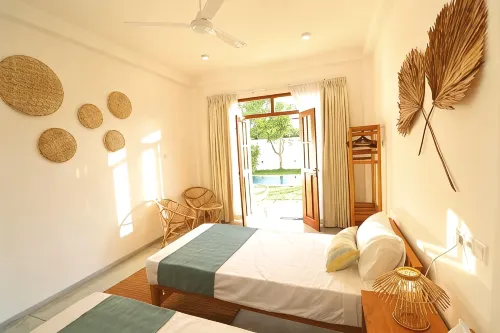 Ohana Surf Guest House - 2-Star