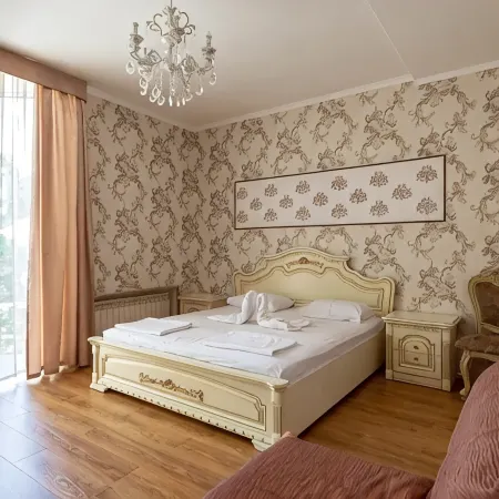 Korona Hotel