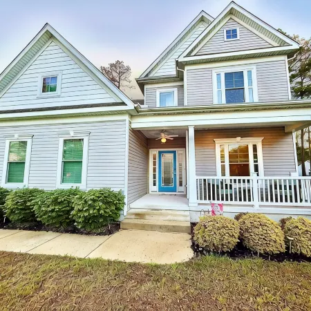 Stylish Family Beach Retreat Just Minutes from Coastal Calm