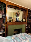 Buckeye Bungalow-Charming 2-bedroom apartment in Youngstown