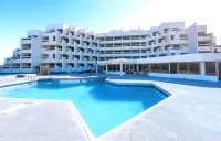 UMH Tarik Hotel - Bãi biển