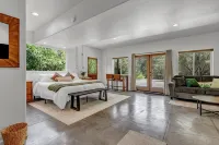 Comfort in Nature, Multi-Family, Sleeps 14, BBQ - 4-Star