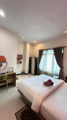 The Cabin Hotel Ngupasan