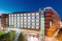 Avani Frankfurt City Hotel Hotels near Stadtwald