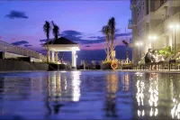 City and Sea view Staycation at Coast Residences