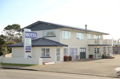 554 Moana Court Motel โรงแรมใน