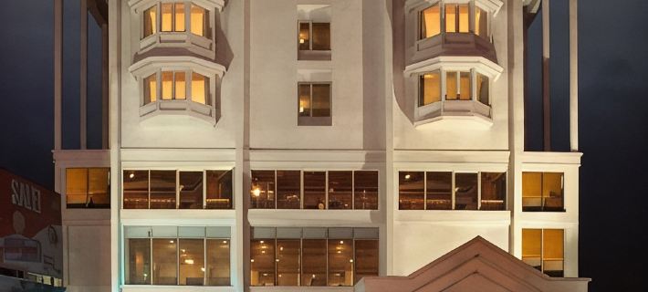 Hotel Abad Plaza Hotels in Kochi