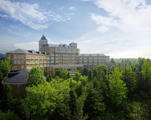 Sendai Royal Park Hotel Hotels near Sendai Bungakukan