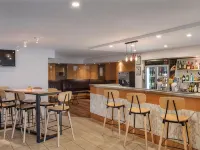 Pelican Waters Resort - bar
