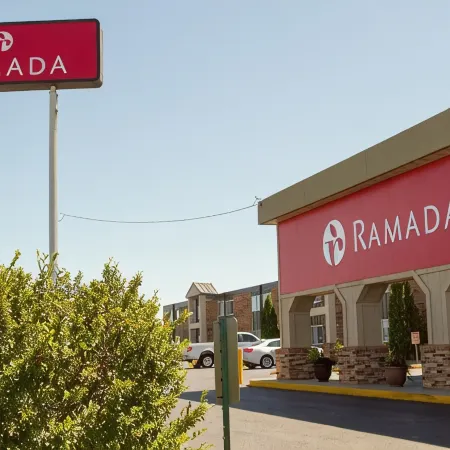 Ramada by Wyndham Bismarck