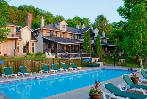 Sir Sam's Inn & Waterspa - Adults Only