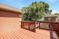 Dtwn Kck - 6 Beds with Pool Table & Arcade Games - 7 Min to Pnl! - Homestays