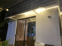 Jala Jala Casita Blanca Tiny House and Farm Stay with Mountain View and Pool