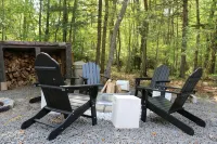 Cozy 3-bedroom cabin in enchanting Pocono Lake with AC, WiFi