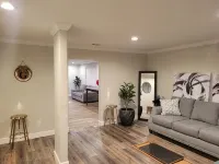 Mardi Gras Visitors Are Welcome! 3 Bedrms / 4 Beds. 1.5 Ba. Spacious - บังกะโล