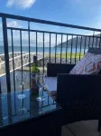 Newcastle Seafront apartment with WiFi & Parking - พร้อมWifi