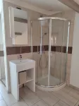 Studio with large 9m² terrace, exceptional view, 5 min from Fonséranes locks