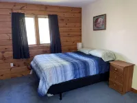 Great Pond Waterfront: Dog-friendly Home Near Colby College - Wi-Fi