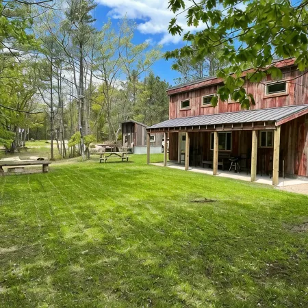 Modern Cabin to Relax and Unwind