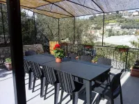 Iris - 150 sqm apartment (3 bedrooms, 2 bathrooms) with garden - Apartments