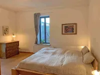 Unique vacation apartment for 6 to 8 people with a historic ambience
