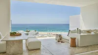Viceroy Ocean View Apartment with hotel services