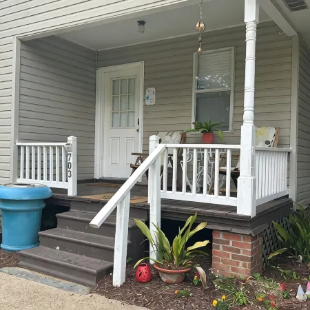 Charming 3-bedroom, pet friendly house in Downtown Natchez