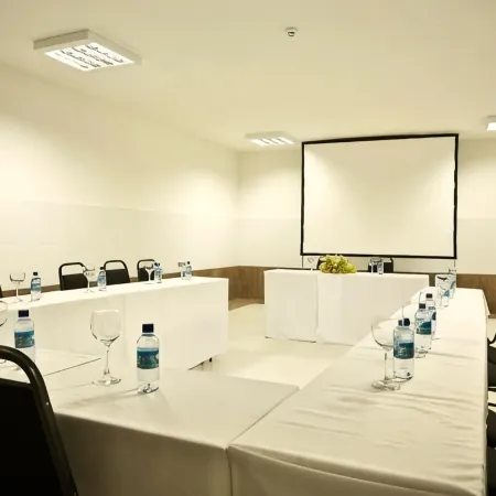 Condomínio Hotel Canarius Residence de Gravatá Pe. Flat 101 Térreo Nascente. Отели в г. Гравата