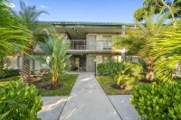 Condo at the Bay with Resort-Style Amenities, Pool, Tiki Bar