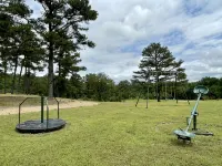 Bear Cabin at Mountain View Retreat Hotels in Latimer County
