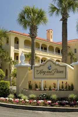 King & Prince Oceanfront North Villa - 4-Star
