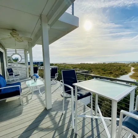 Beautiful, Gulf-Front Home on Bean Point--Halcyon House