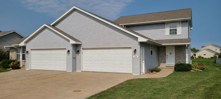 Your Green Bay Home Base.  Near I-43<Lambeau Field & Door County. Ξενοδοχεία στην πόλη Brown County