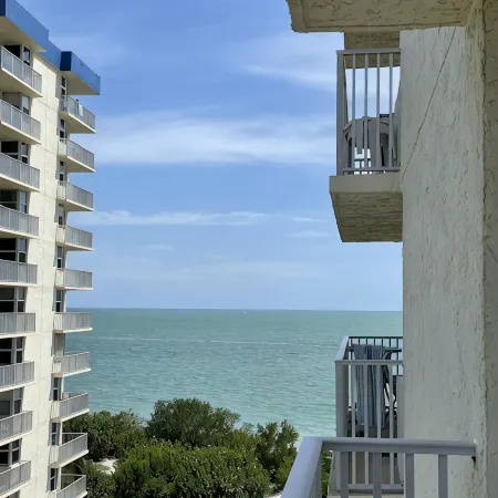 Beachfront Condo in Fort Myers Beach