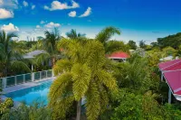 Hôtel & Villa le Cocotel - Pools