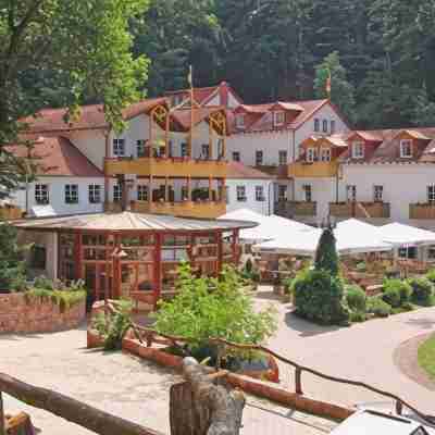 Schlosshotel Landstuhl Hotel Exterior
