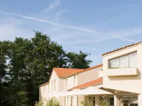 Ibis Styles Cholet Hotels in Cholet