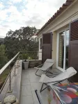 Apartment in residence with swimming pool, janitor, 7 minutes walk from the beach