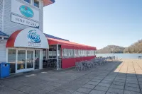 Boat Days Begin Here, Walk to  Hurricane Marina - Hytter