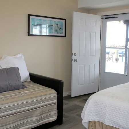 For less than two hotel rooms, stay on the Spit and sleep 7!