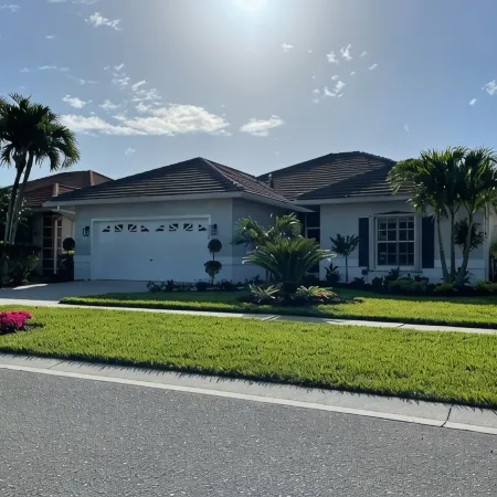 Players Club at Lely Resort! Home with New Heated Salt Water Pool on Golf Course