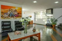 Hotel Damen - ที่มีที่จอดรถ
