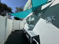 Private Suite · Patio · BBQ · GYM · Beach: 5 Miles