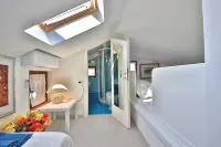 COTTAGE DOLCEVITA by KlabHouse -4BR w/Panoramic Hot Tube- shared pool - WiFi
