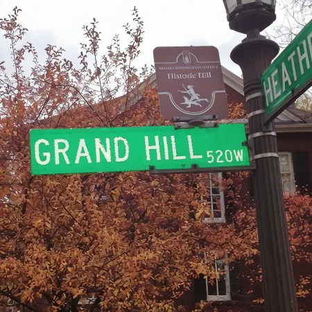 Mansions, History, and Shops at your doorstep! Walk to 40+ restaurants & pubs
