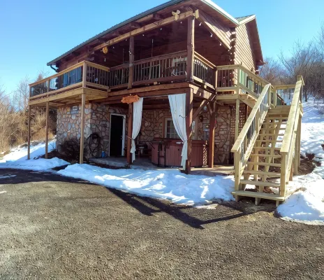 Secluded Cabin on the Hill in the Hocking Hills - Hytter