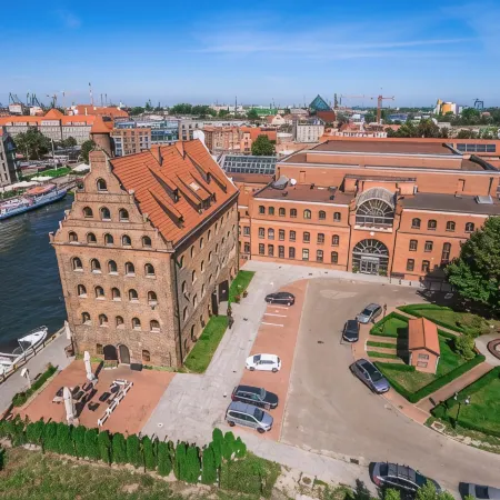Jess Hotel Krolewski Gdansk Old Town Отели рядом с достопримечательностью «Старая Ратуша»